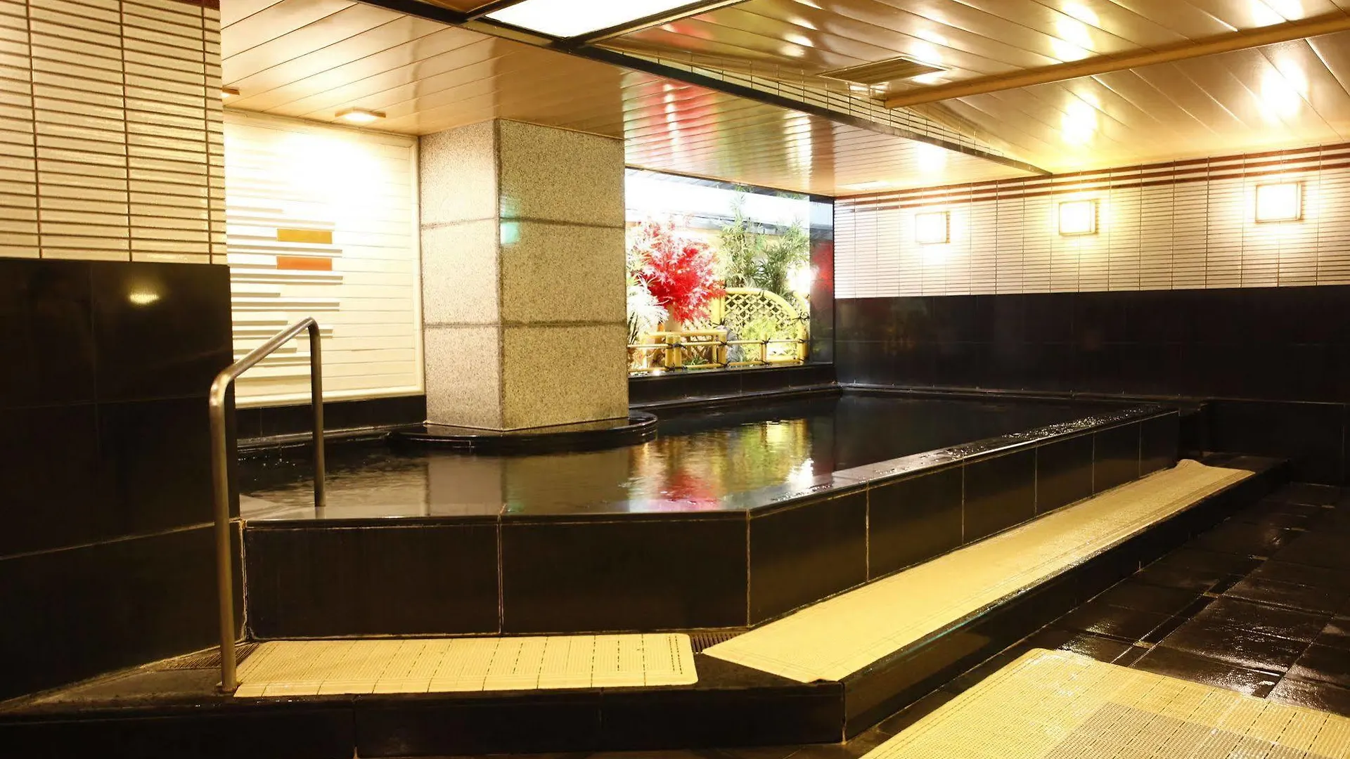 New Central Hotel Tokyo